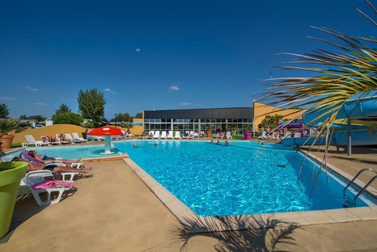 Camping Sunissim Le Bel Air 5 Stars By Locatour Les Sables-d'Olonne Exterior photo